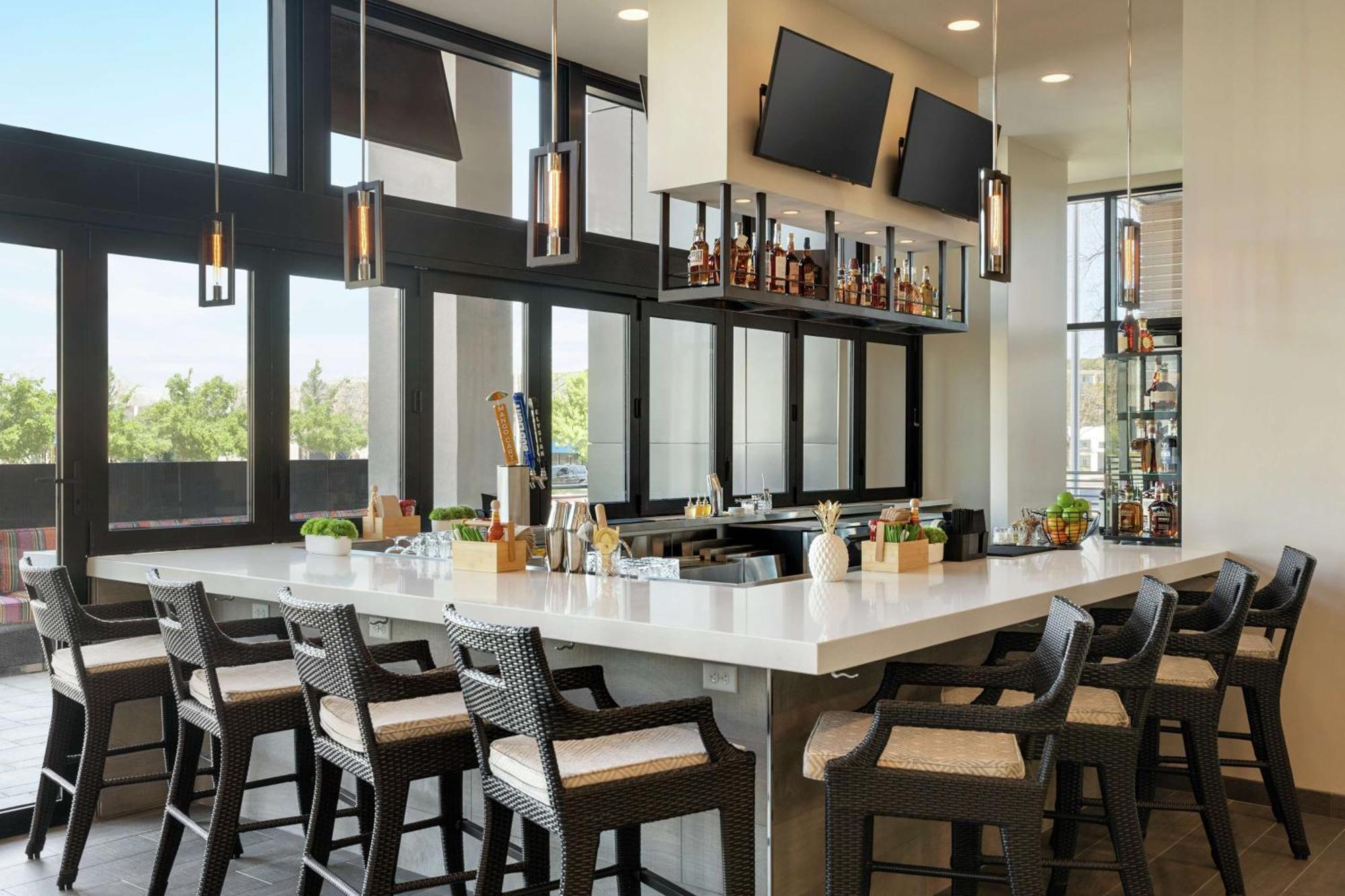 Home2 Suites By Hilton Woodland Hills Los Angeles Kültér fotó