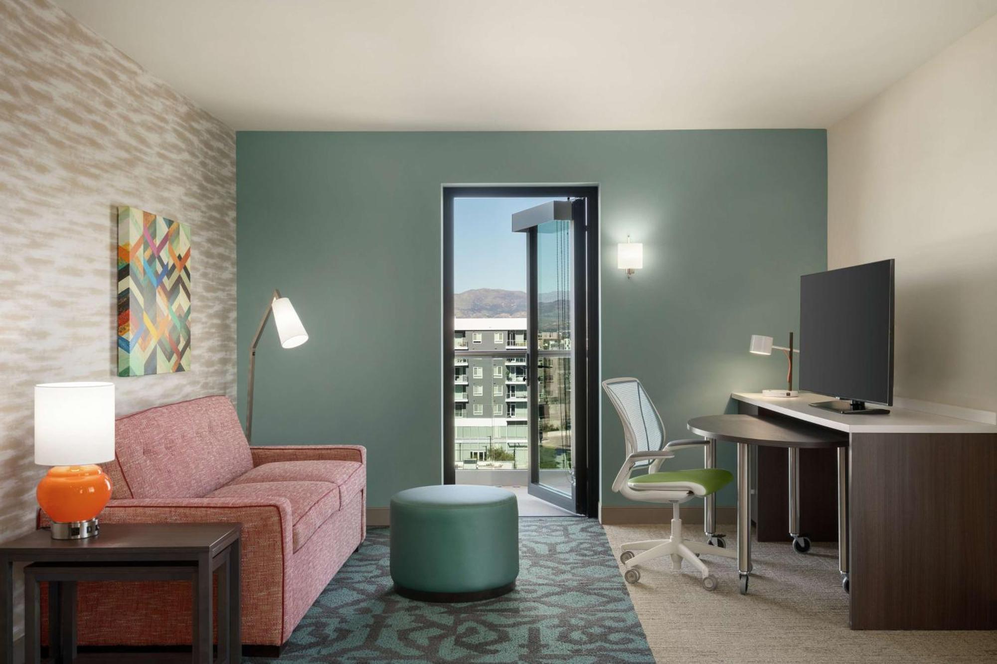 Home2 Suites By Hilton Woodland Hills Los Angeles Kültér fotó