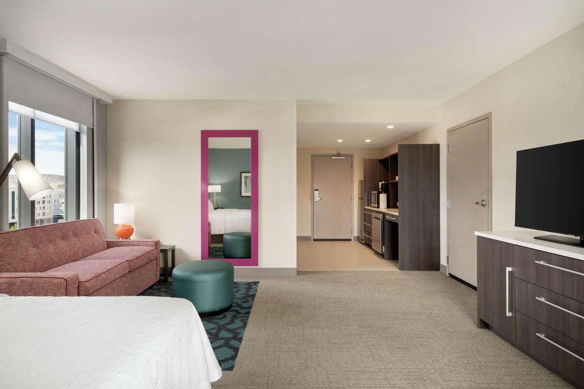 Home2 Suites By Hilton Woodland Hills Los Angeles Kültér fotó
